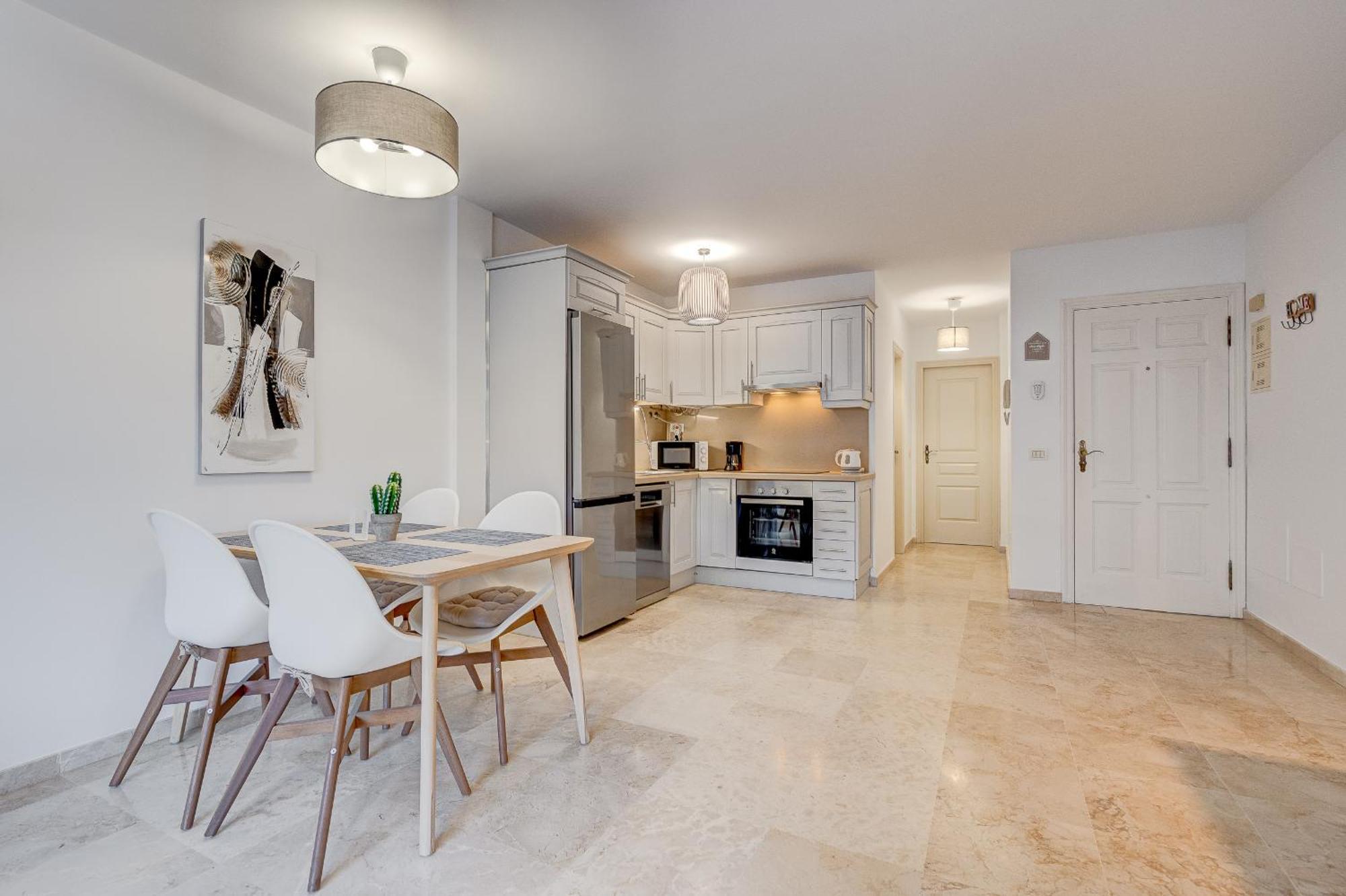 Paraiso Palm Mar Beautiful & Bright Renovated Apartment With Air Conditioning 外观 照片